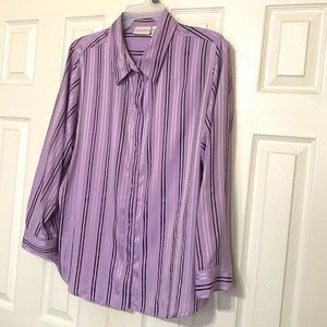 Jaclyn Smith plus size women’s long sleeve blouse; size: 24W